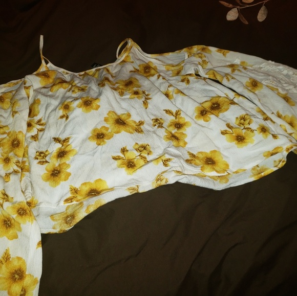 Blouse - Picture 2 of 2